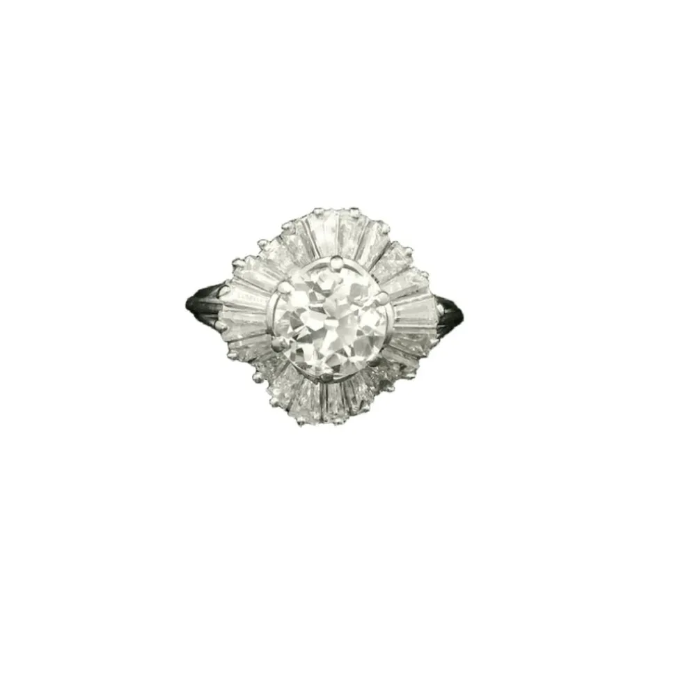 Jupe ring circa 1960