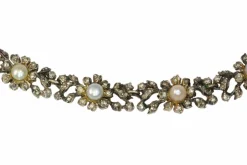 Élégance victorienne : un tour de cou en diamants et perles d'une grâce intemporelle