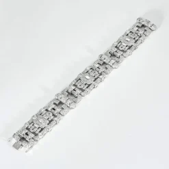 Magnifique bracelet articulé de style art déco en or gris et diamants