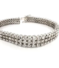 Magnifique bracelet en or massif 18 carats avec diamants