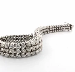 Magnifique bracelet en or massif 18 carats avec diamants
