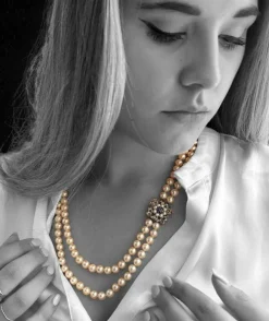 Magnifique collier de perles à double rang
