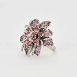 MATY - Bague fleur améthystes, saphirs roses et diamants