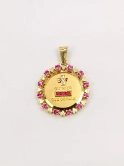 Médaille Amour AUGIS entourage coeur rubis Plus qu’hier moins que demain diamant rubis