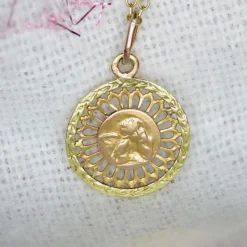 Médaille ancienne 2 ors angelot