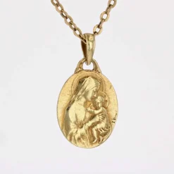 Médaille ancienne or jaune Vierge à l'enfant signée Dropsy