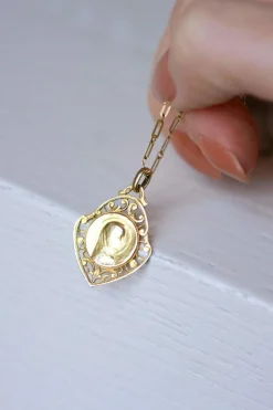 Médaille ancienne Vierge Marie en or, Art Nouveau