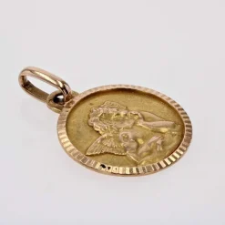 Médaille angelot or rose