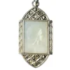Médaille Art Déco nacre