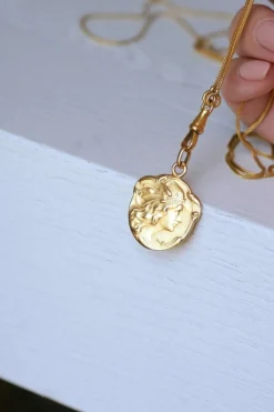 Médaille Art Nouveau Becker sur or