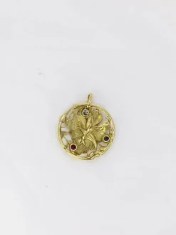 Médaille Art-Nouveau en or, émail, diamant, saphir et rubis