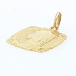 Médaille carrée Vierge or jaune
