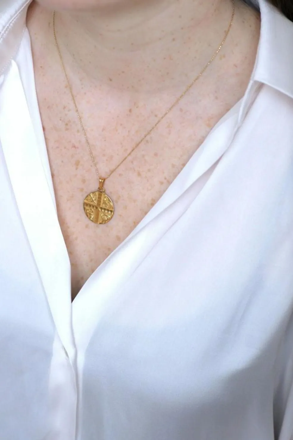 Médaille Chrétienne Art Déco or jaune