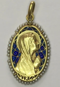 Médaille de baptême en or émail et perles