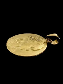 Médaille de La Vierge Adorazione