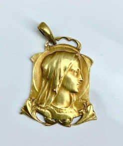 Médaille de la Vierge en or jaune signée DROPSY