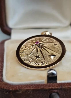 Médaille Etoile d'amour or jaune