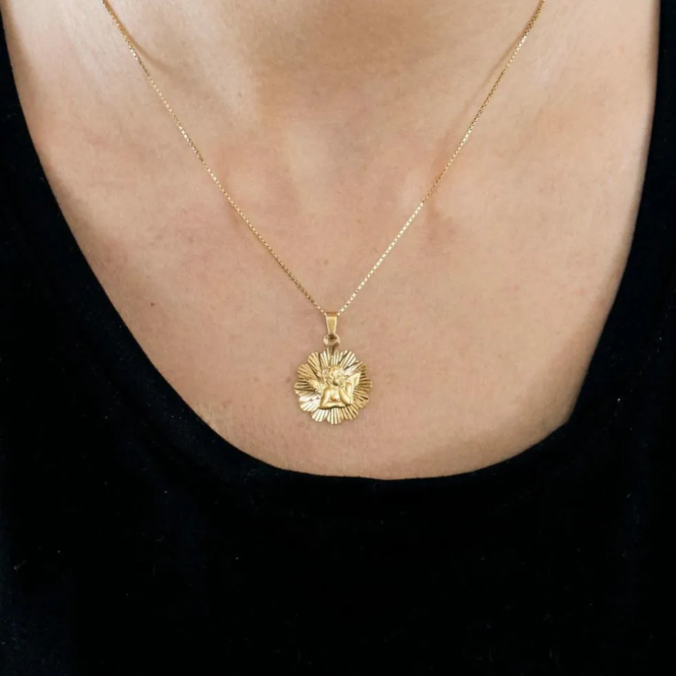 Médaille or jaune ange Raphaël