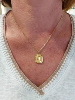 Médaille or jaune notre dame de lourdes