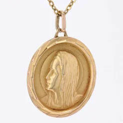Médaille or jaune Vierge Marie auréolée