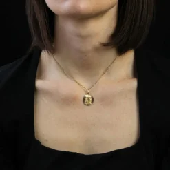 Médaille or rose Vierge Marie rayonnante