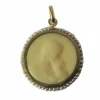 Médaille pendentif Art Nouveau Vierge à l’enfant os perles fines
