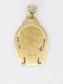 Médaille religieuse Art Deco Vierge de profil or jaune diamants taille rose