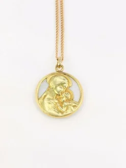 Médaille religieuse vintage nacre et or jaune