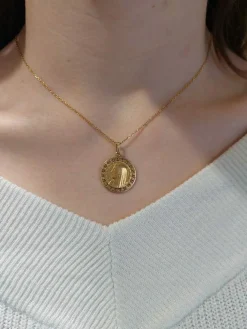 Médaille vierge ancienne