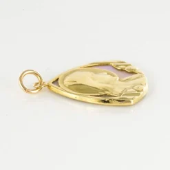 Médaille vierge or et nacre