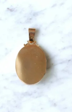 Médaillon ancien or rose et diamant