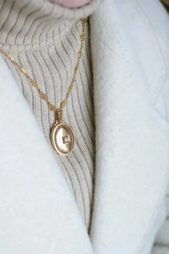 Médaillon ancien or rose et diamant