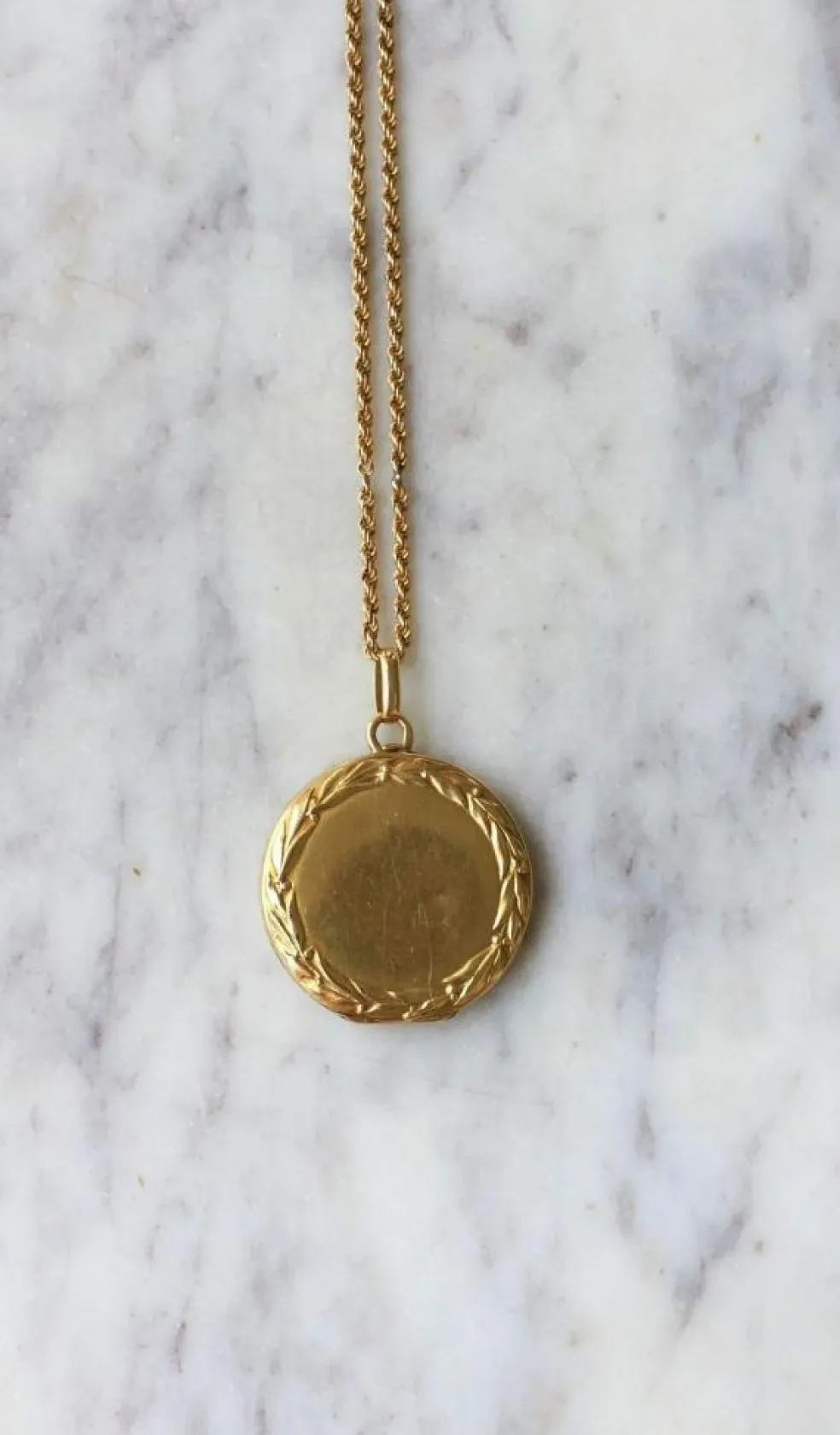 Médaillon or Jaune diamant et perles