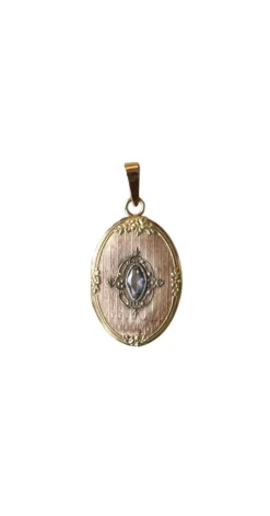 Médaillon ouvrant navette diamant taille rose