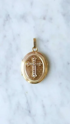 Médaillon ouvrant Or jaune et Perles