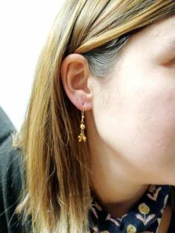 Paire de boucle d'oreilles en or et perles