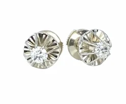 Paire de boucles d’oreilles en or blanc 18 carats et diamants