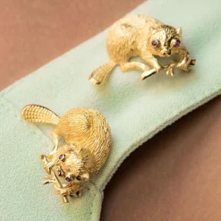 Paire de Broches Castors en or