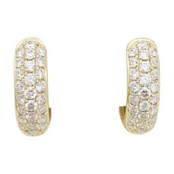 Paire de créoles or jaune, diamants.