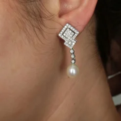 Pendants d'oreilles diamants et perle