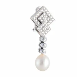 Pendants d'oreilles diamants et perle