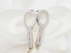 Pendants d'oreilles en or blanc, diamants et perles de culture
