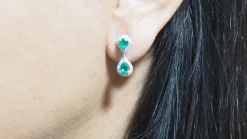 Pendants d'Oreilles Or Blanc, Emeraudes Et Diamants