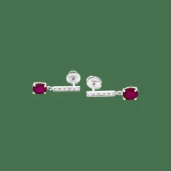 Pendants d'oreilles or blanc, diamants et rubis.