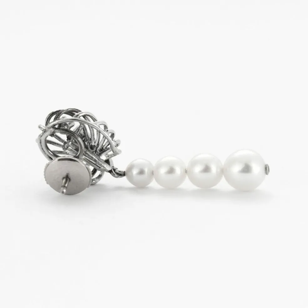 Pendants d'oreilles perles et diamants sur or gris