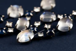 Pendants d'oreilles titane, pierre de lune, saphirs et diamants
