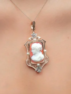 PENDENTIF ANCIEN CAMÉE