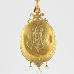 Pendentif ancien Camée et Perles fines