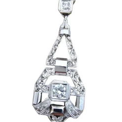Pendentif ancien en platine et or des années 1935