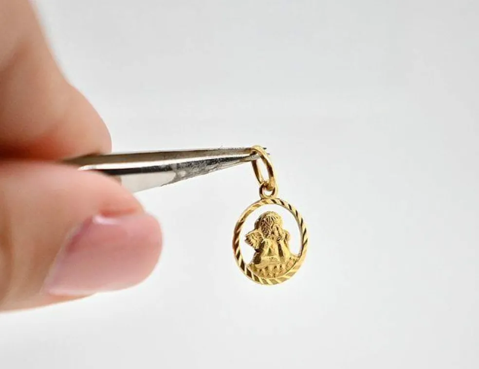 Pendentif ange en or 18 carats